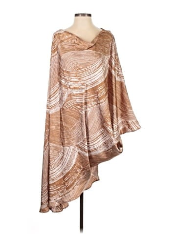 Tyche Poncho (view 1)
