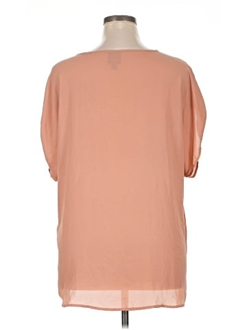 Bobeau Short Sleeve Top (view 2)