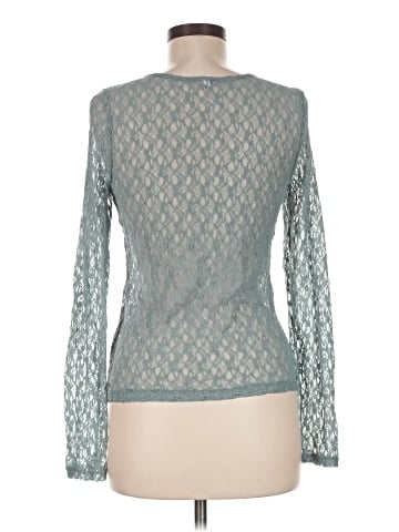 Old Navy Long Sleeve T-Shirt (view 2)