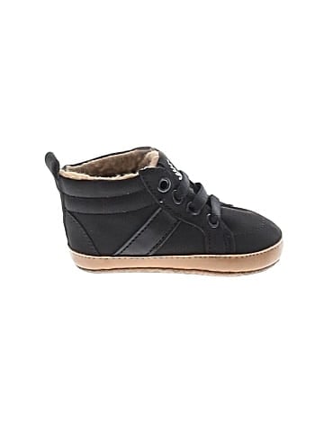 Baby Gap Booties (view 1)