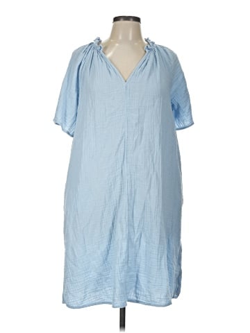 Old Navy Casual Dress (view 1)