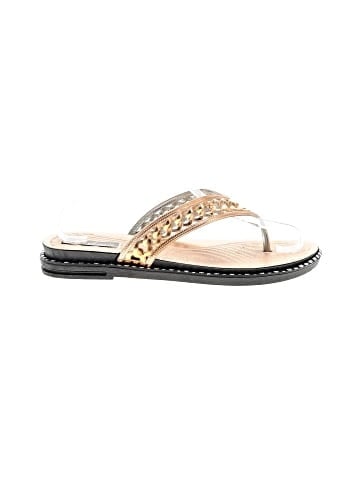 She & In Flip Flops (view 1)