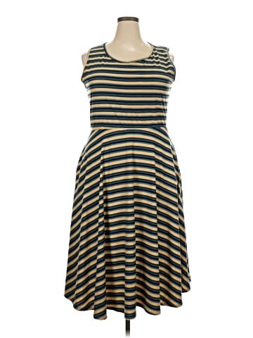 Agnes & Dora Casual Dress (view 1)