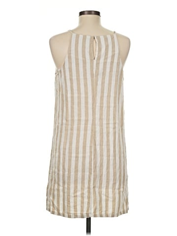 Old Navy Casual Dress (view 2)