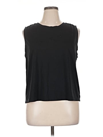 Gap Fit Sleeveless T-Shirt (view 1)