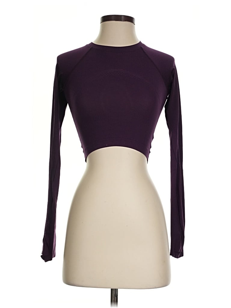 Pre-owned Lululemon Athletica Long Sleeve T-shirt In Purple