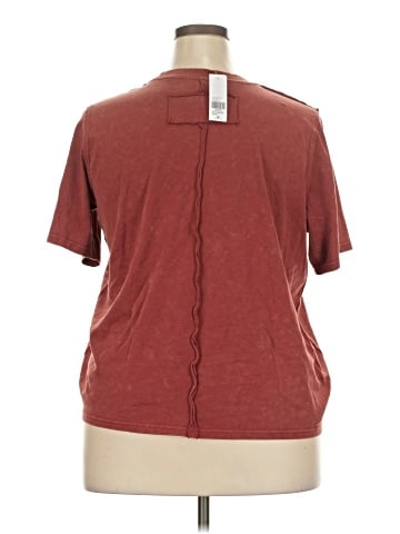BKE Short Sleeve T-Shirt (view 2)