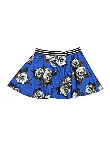 Justice Skirt (view 2)