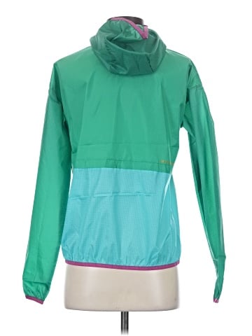 Cotopaxi Windbreaker (view 2)