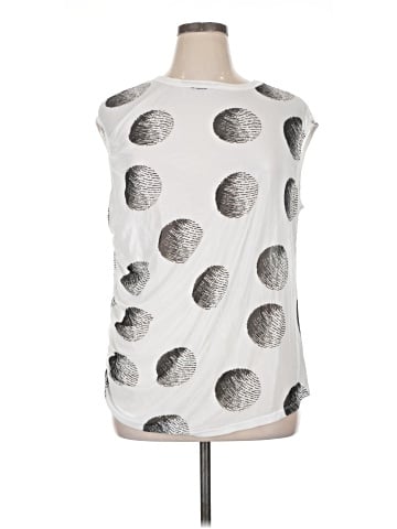 Insight Sleeveless Top (view 1)