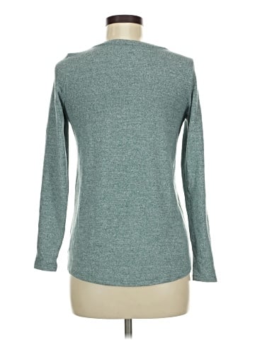 American Eagle Outfitters Long Sleeve T-Shirt (view 2)