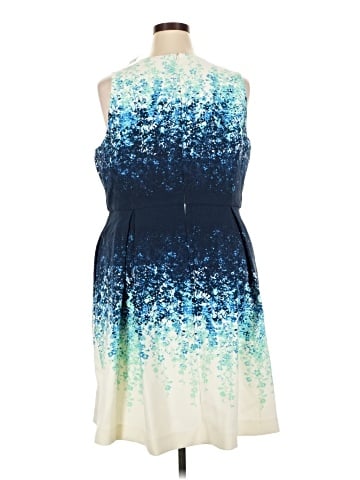 Carmen Marc Valvo Cocktail Dress (view 2)