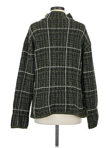 Yest Pullover Sweater (view 2)