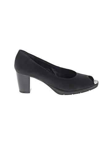 Ara Heels (view 1)
