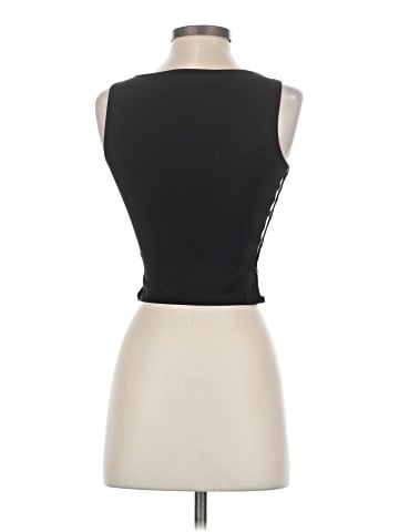 Charlotte Russe Sleeveless T-Shirt (view 2)