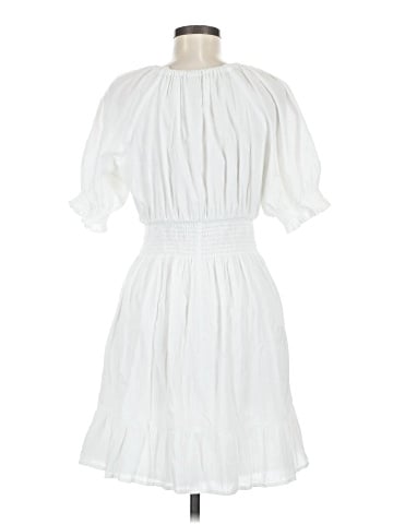Old Navy Casual Dress (view 2)