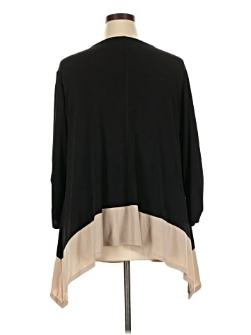 Venue 3/4 Sleeve Blouse (view 2)