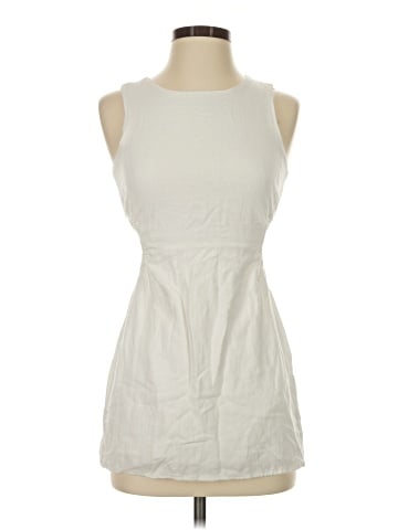Le Lis Casual Dress (view 1)
