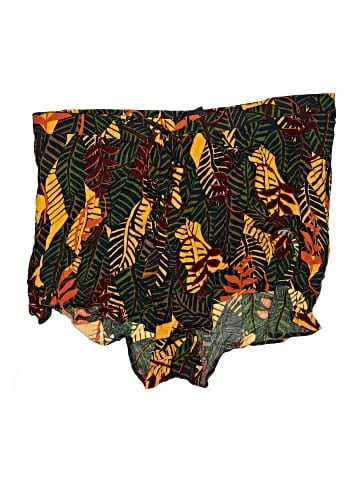 City Chic Shorts (view 1)