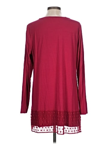 LOGO by Lori Goldstein Long Sleeve T-Shirt (view 2)