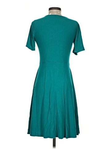 Old Navy Casual Dress (view 2)