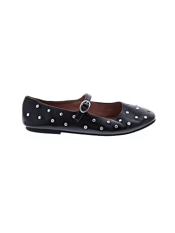 Linea Paolo Flats (view 1)