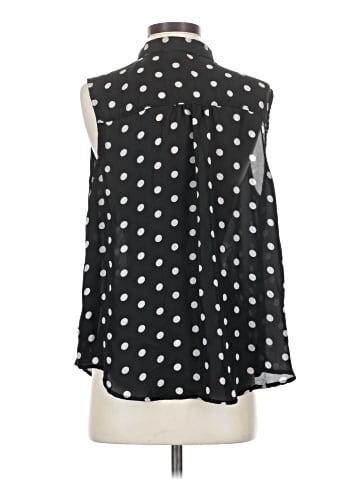 Elle Sleeveless Blouse (view 2)