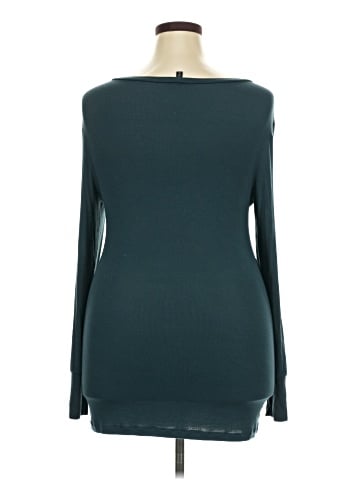 Universal Standard Long Sleeve T-Shirt (view 2)