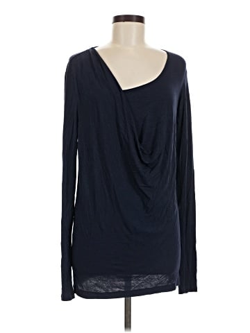 Vince. Long Sleeve T-Shirt (view 1)