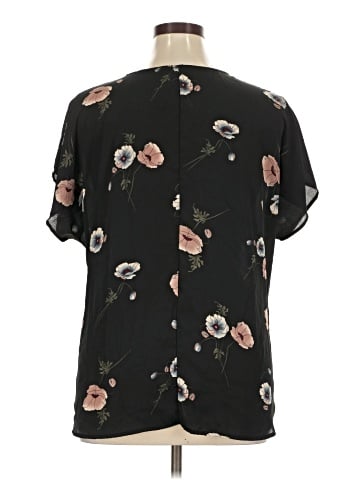 West Kei Short Sleeve Blouse (view 2)