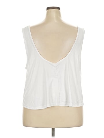 Fabletics Sleeveless T-Shirt (view 2)