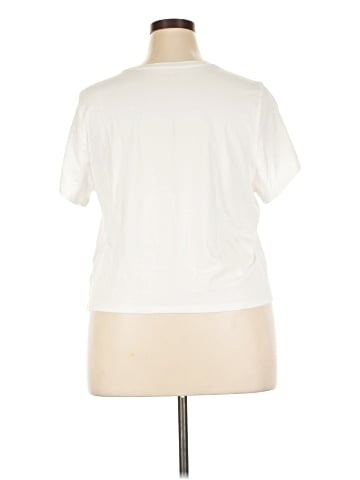 Old Navy Short Sleeve T-Shirt (view 2)