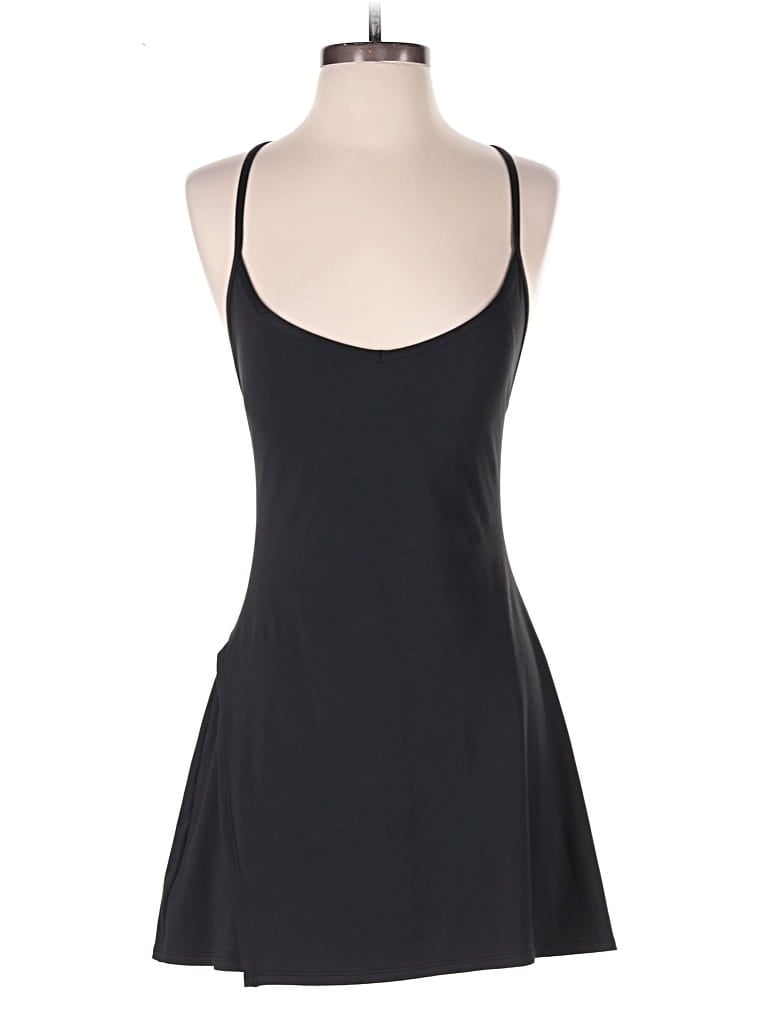 Pre-owned Vuori Cocktail Dress In Black