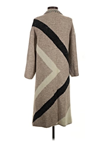 Akemi + Kin Cardigan (view 2)