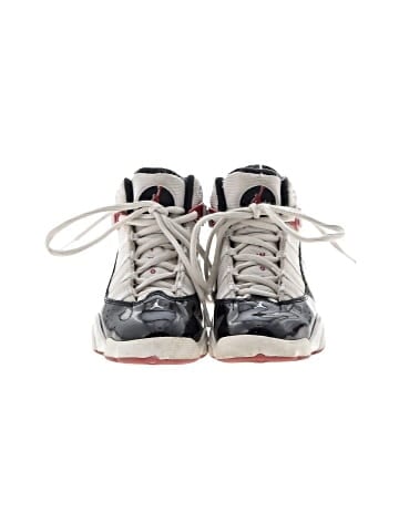 Air Jordan Sneakers (view 2)