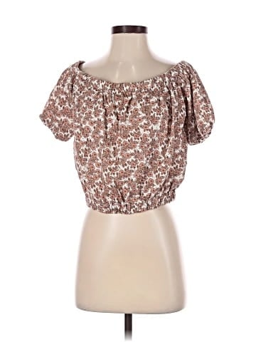 Heroes & Dreamers Short Sleeve Blouse (view 1)