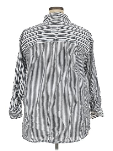 Gloria Vanderbilt 3/4 Sleeve Button-Down Shirt (view 2)