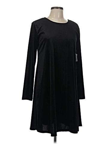 Old Navy Casual Dress (view 1)