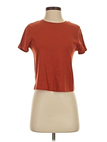 Old Navy Short Sleeve T-Shirt (view 1)