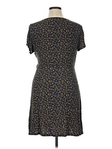Ann Taylor LOFT Casual Dress (view 2)