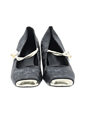Unbranded Heels (view 2)