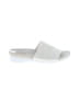 Munro American White Sandals Size 9 - photo 1