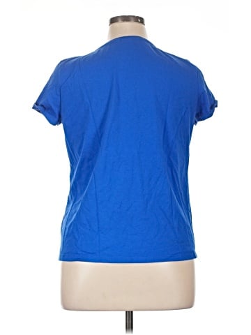 Laura Scott Short Sleeve T-Shirt (view 2)