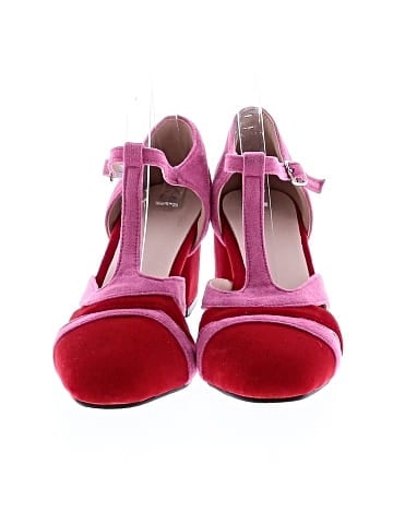 Unbranded Heels (view 2)
