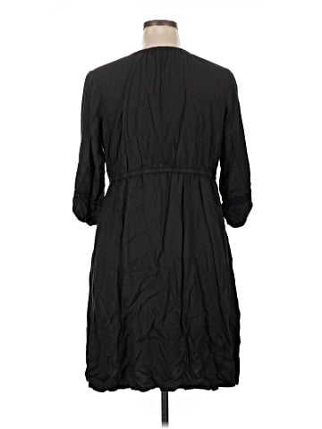 Old Navy Casual Dress (view 2)