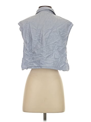 Zara Sleeveless Button-Down Shirt (view 2)
