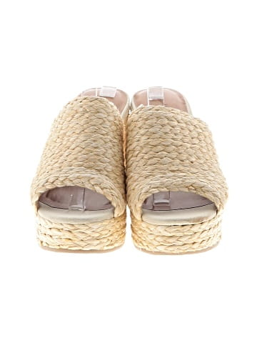Universal Thread Heels (view 2)