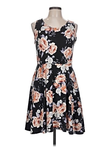 Agnes & Dora Casual Dress (view 1)