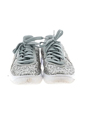Puma Sneakers (view 2)