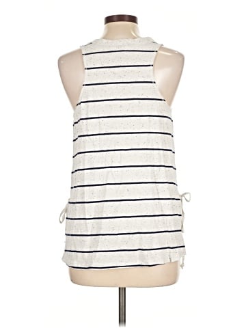 Universal Thread Sleeveless T-Shirt (view 2)